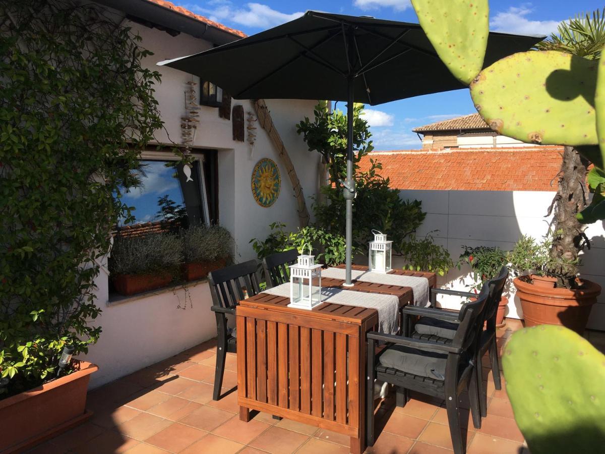 La Terrazza Sui Tetti Panzió Senigallia Kültér fotó